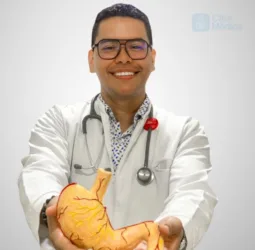 Dr. Alfredo Yendys