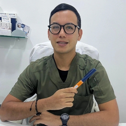 mr Daniel Jesús Santiago Marval